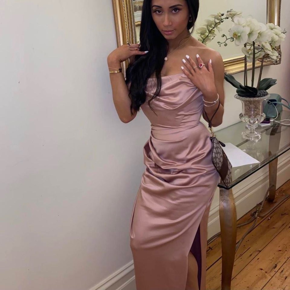 HOUSE OF CB 'Adrienne' Blush Satin Strapless Gown NWOT - Picture 8 of 15